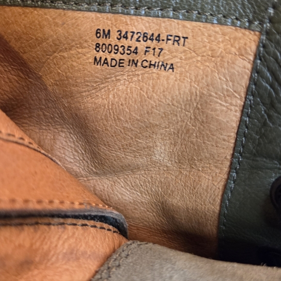 Frye Myra Lug Combat Suede Lace-up Zip Mid Heel Bootie, Olive Green Size 6 - Picture 8 of 9